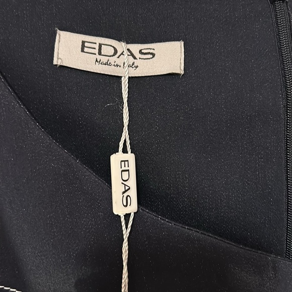 Ladies Edas dress. - Picture 2 of 5